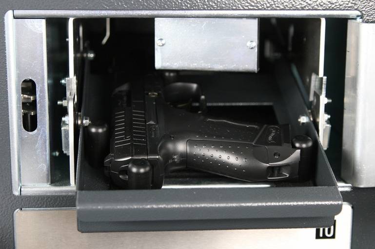 Armoire sécurisée pour armes de service
